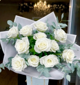 Premium White Roses